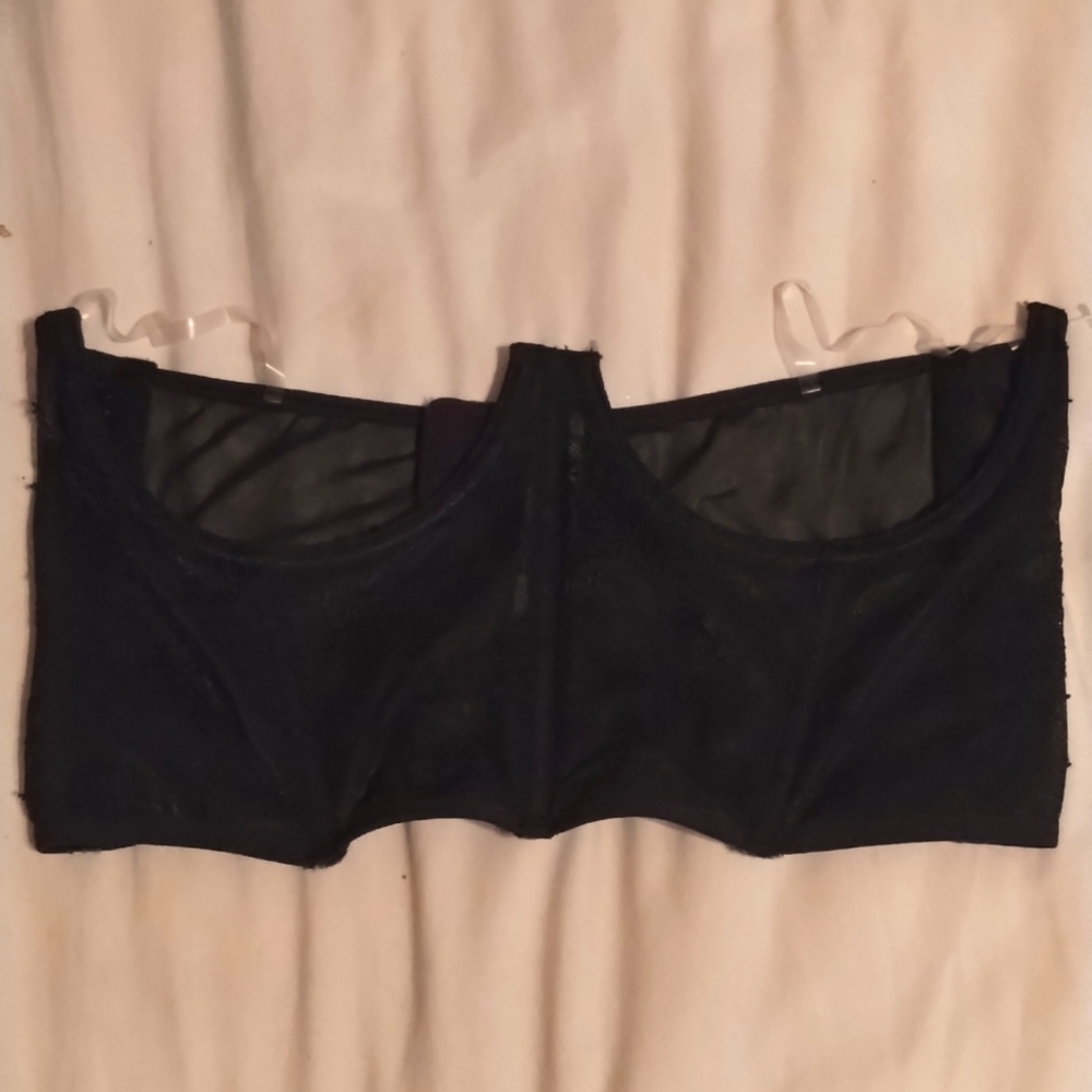 Colsie black lace cupless corset